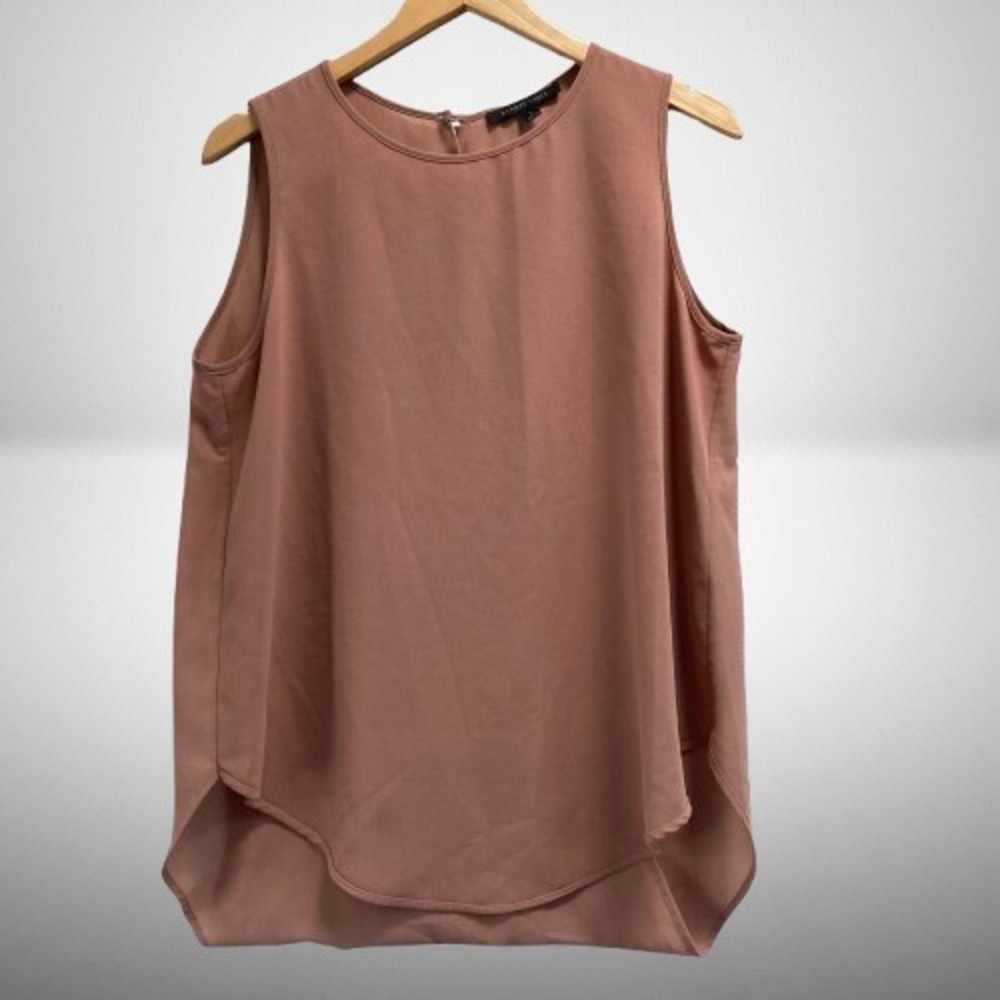 Blaque Label Women's Dusty Rose Sleeveless Tulip Back Blouse Large